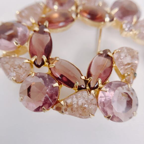 VTG Purple Glass Brooch Gold Tone Statement Pin Prong Set Navette Marquise Swirl - Picture 5 of 8